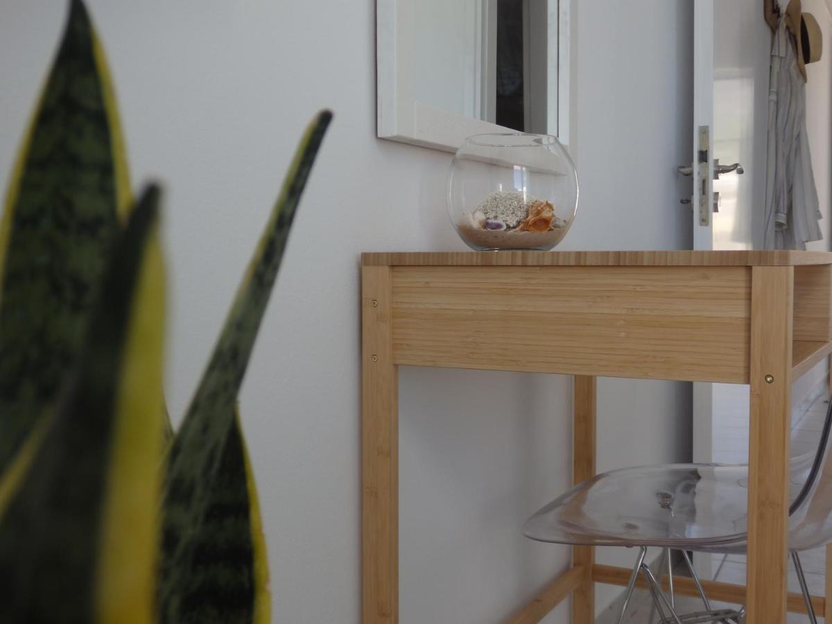 Coastal Apartment Christina 2 Makrýgialos エクステリア 写真