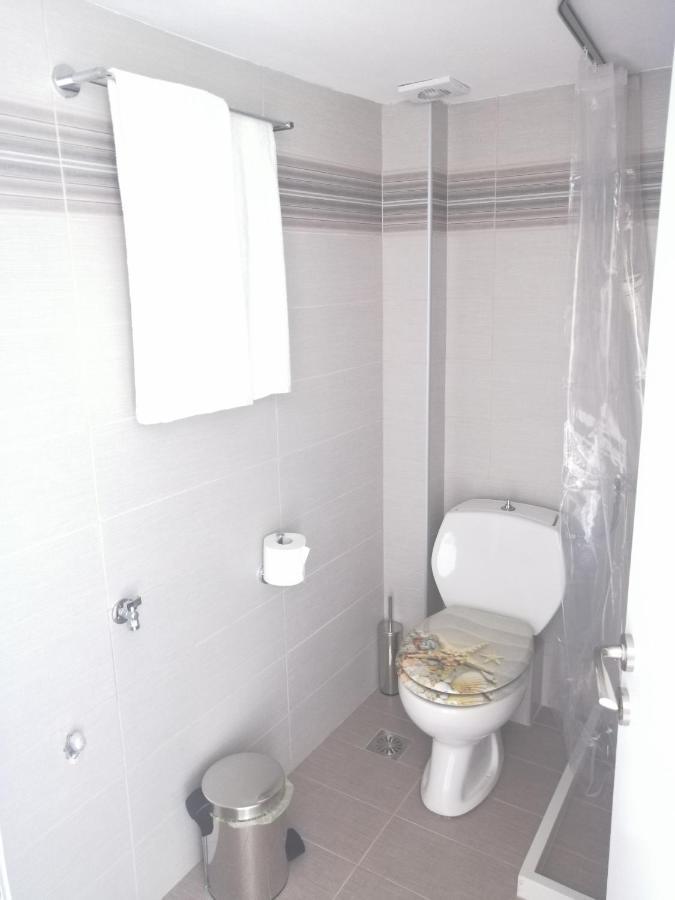 Coastal Apartment Christina 2 Makrýgialos エクステリア 写真