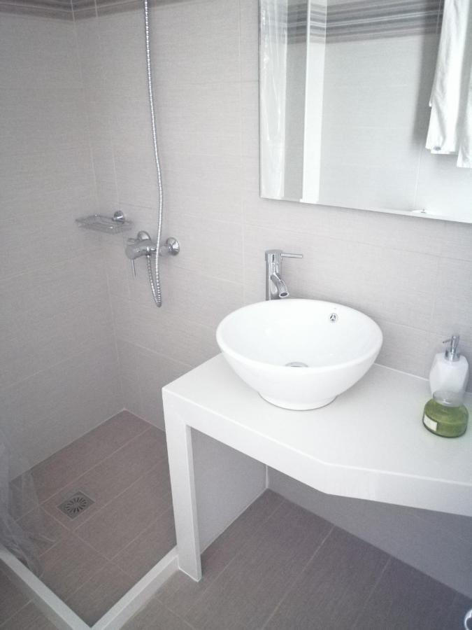 Coastal Apartment Christina 2 Makrýgialos エクステリア 写真